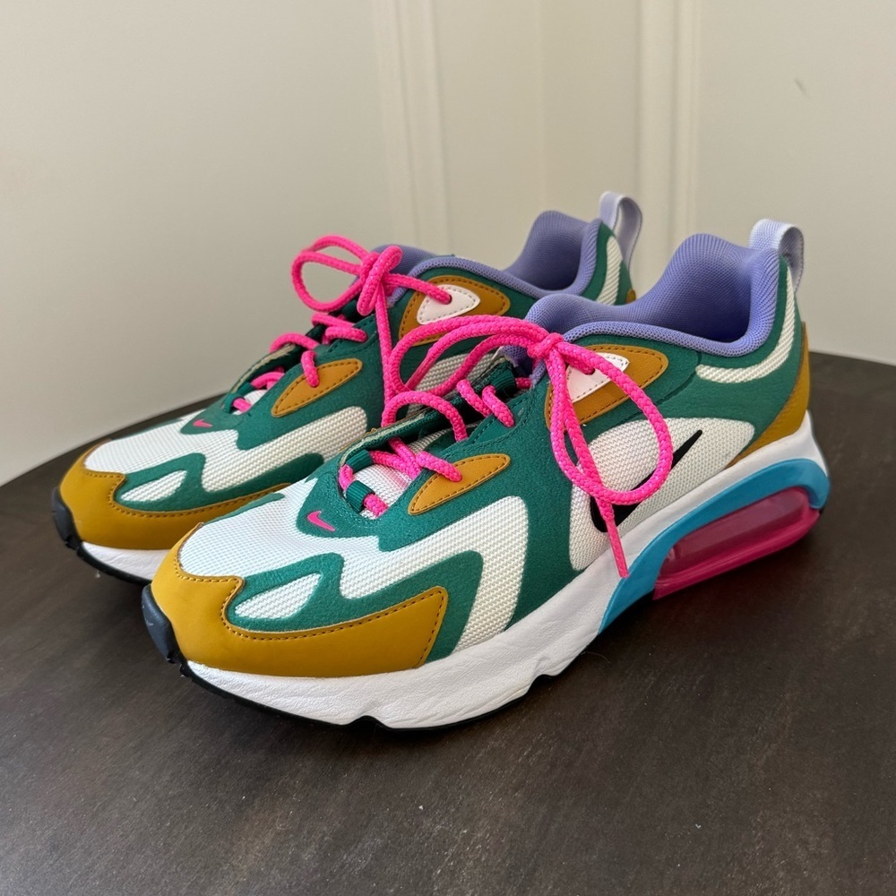 Nike Air Max 200 - Size 7.5 - Mystic Green White Gold - Like New - Picture 3 of 9